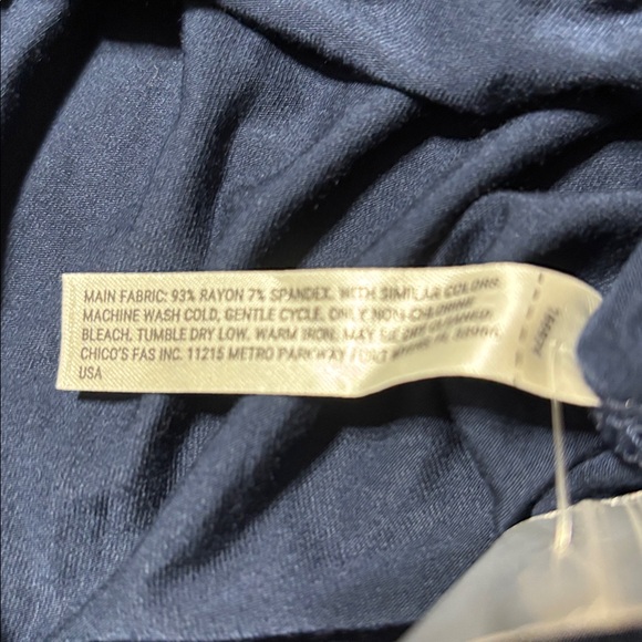 Soma Navy Top with Cream Trim - Picture 5 of 7